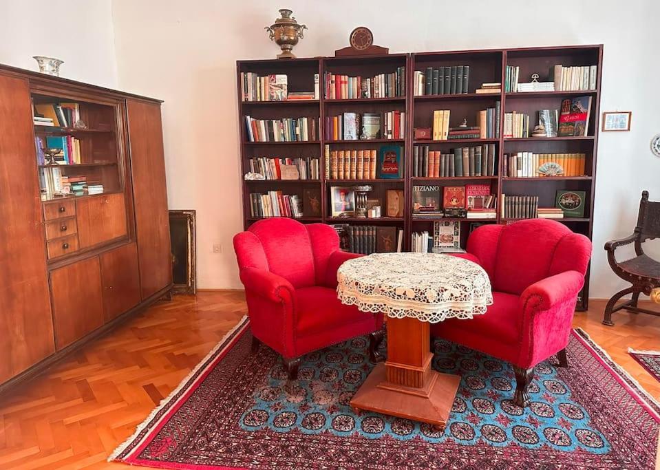 Romantic Villa - Папа Экстерьер фото